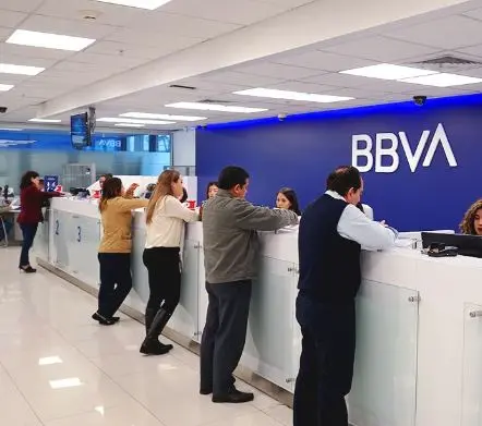 Cierran Bancos por cambio de mando Presidencial.