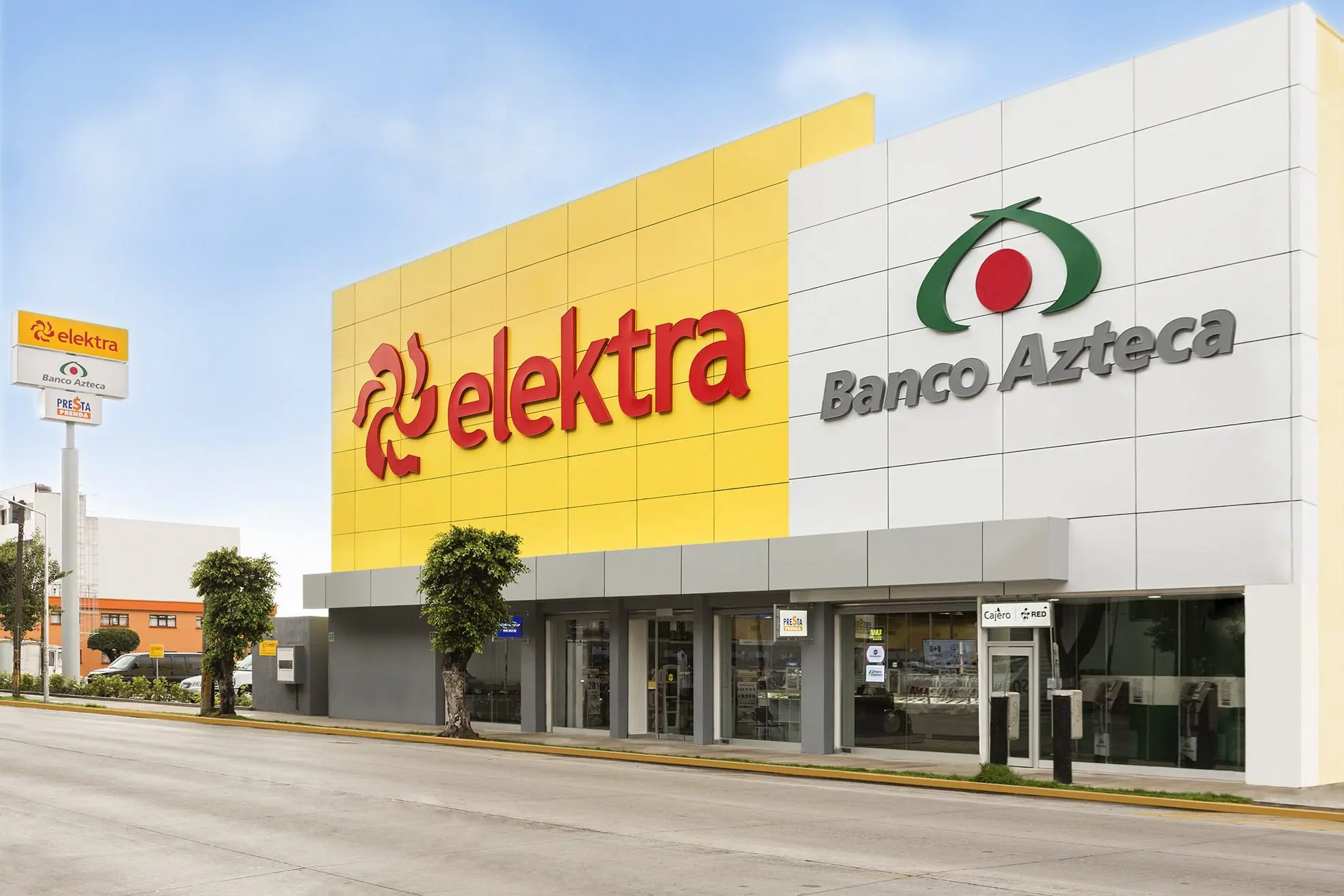 Por innovación financiera reconocen a Banco Azteca