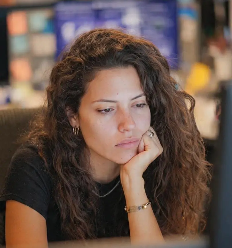 desempeño femenino en lo laboral