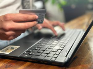 Ciberataques amenazan al sistema financiero
