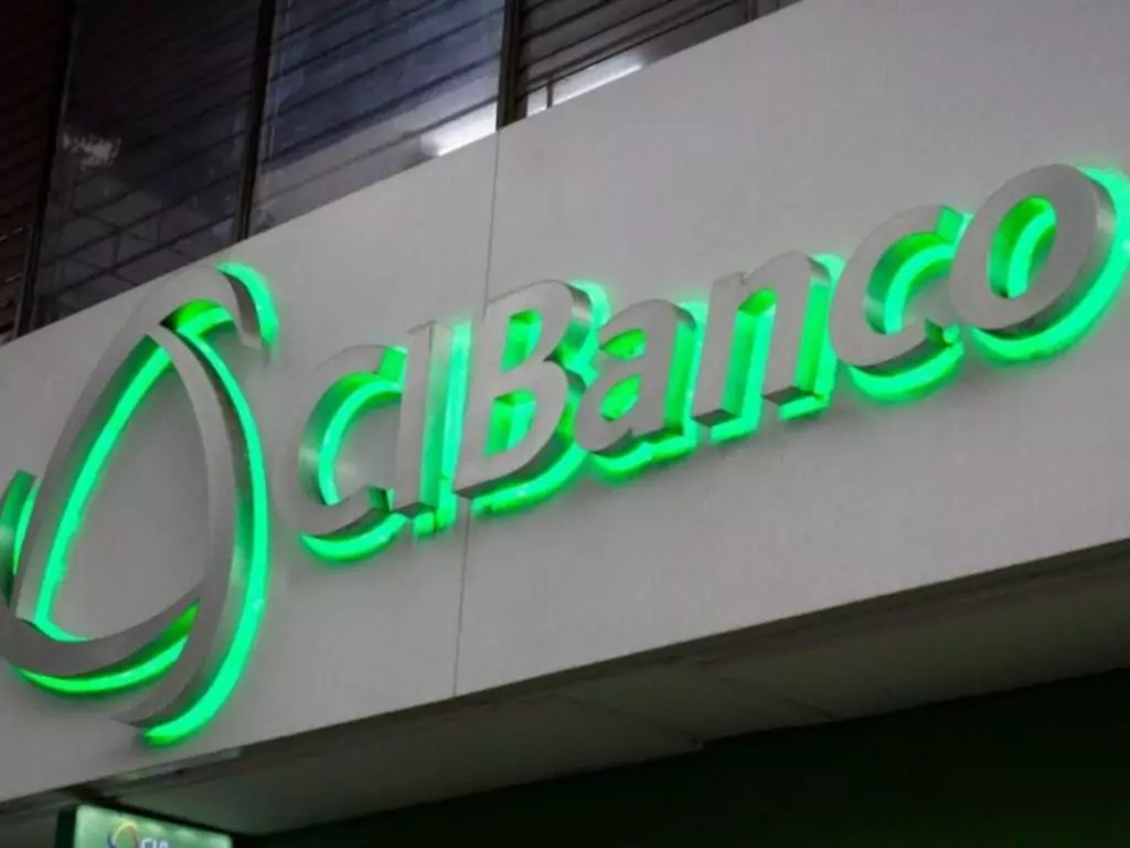 Logo de CIBanco en verde neón, institución cuya disolución no afecta al sistema bancario mexicano.