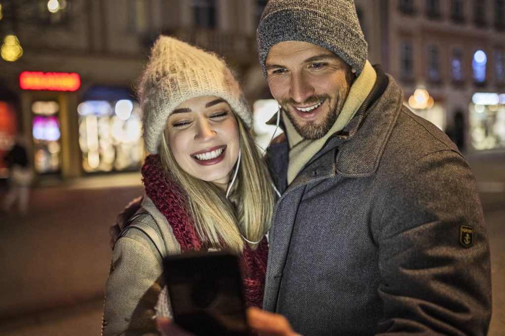 Mantente conectado esta Navidad